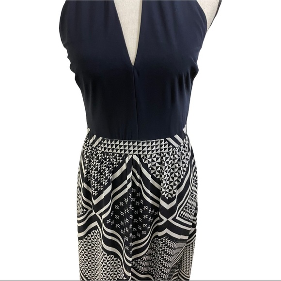 Vince camuto womens maxi dress. Size 6 skirt geometric pattern blue.white - Picture 5 of 12